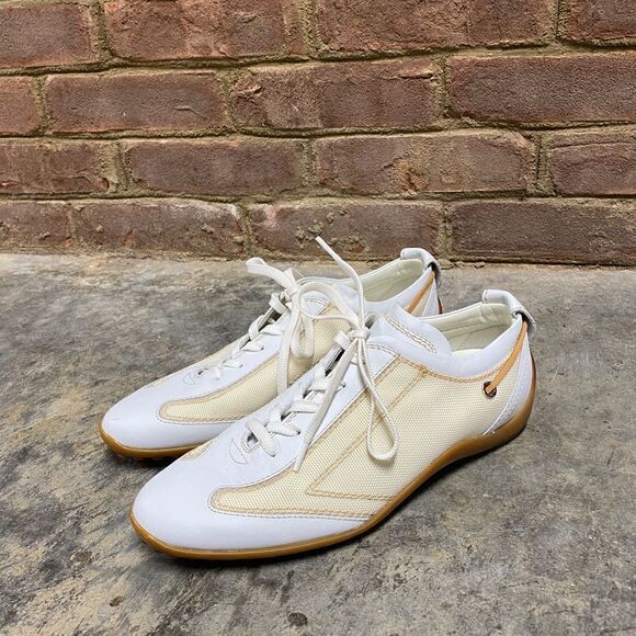 Tod’s White & Cream Leather Sneaker Size 7 - Picture 4 of 11